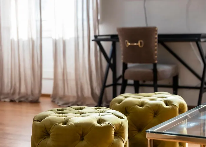 At Santacroce Daire Floransa