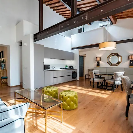 Apartment At Santacroce