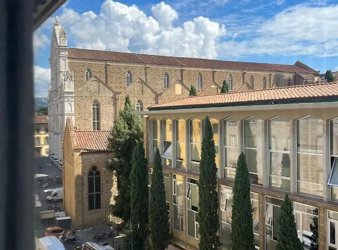 At Santacroce Apartment Florence